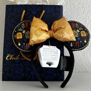 MAKE AN OFFER ✨ Disneyland Club 33 Exclusive Gold 2023 Minnie Mouse Ears ✨